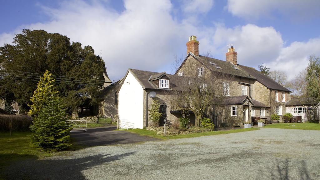 The Coach House Hotel Bishop's Castle Bagian luar foto