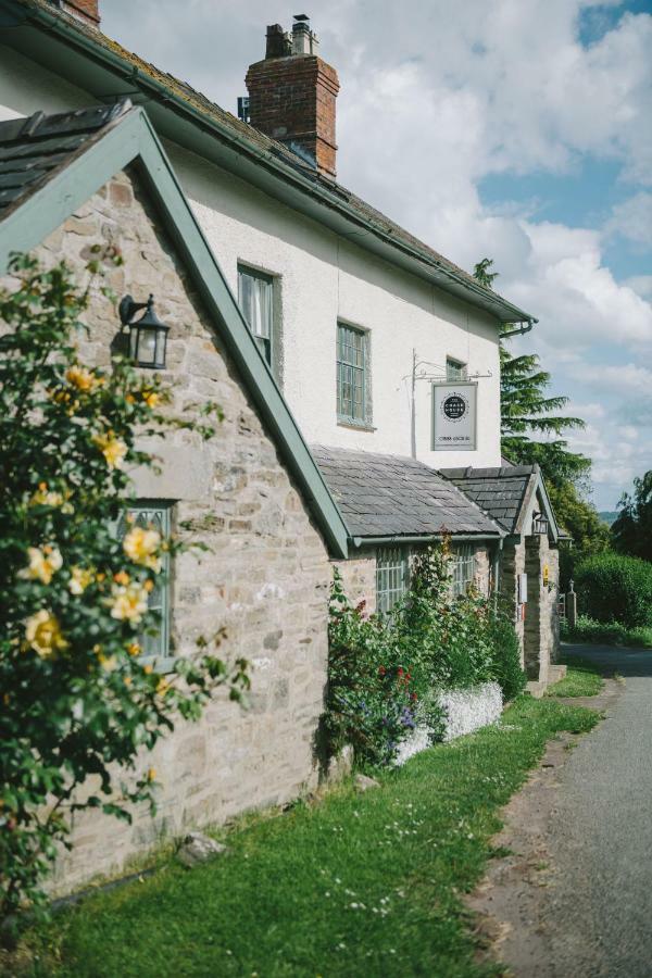 The Coach House Hotel Bishop's Castle Bagian luar foto