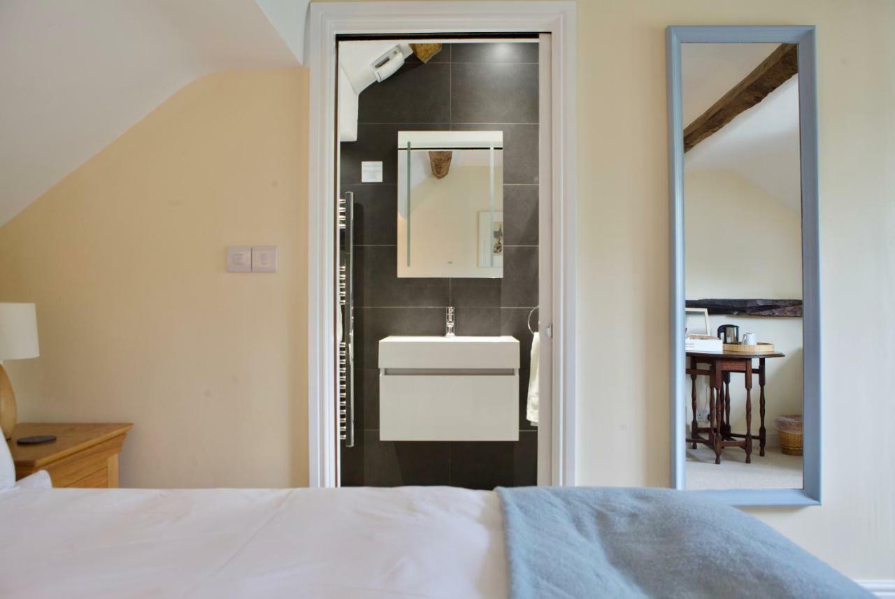 The Coach House Hotel Bishop's Castle Bagian luar foto